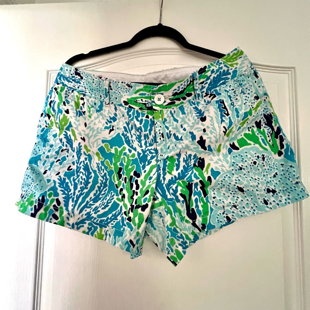 Lilly Pulitzer Blue and Green Patterned Shorts size 12